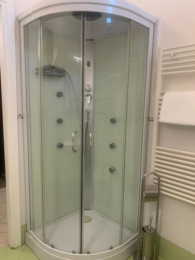 Odeon Apartment In Centro A Livorno Dış mekan fotoğraf