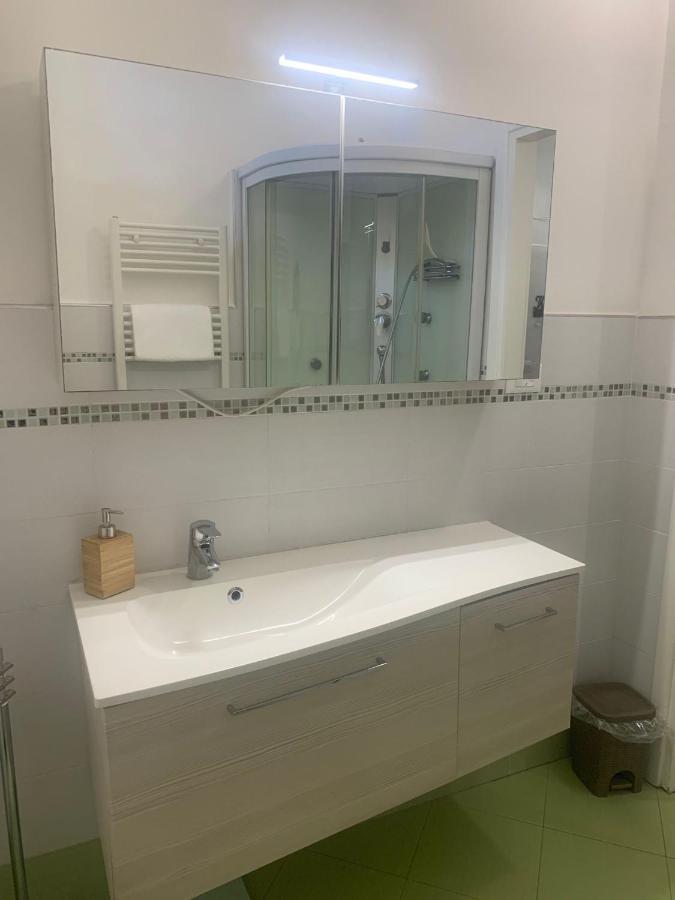 Odeon Apartment In Centro A Livorno Dış mekan fotoğraf